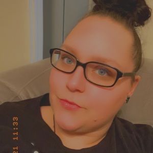 Meet your Posher, Tabitha